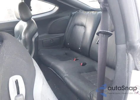 2003 Hyundai Tiburon Gt V6 z USA, uszkodzony, nr VIN KMHHN65F63U061107